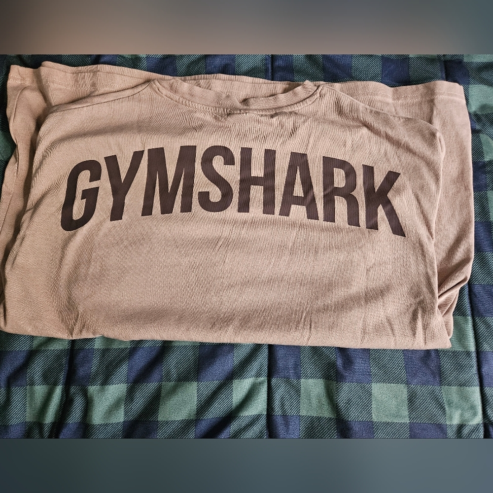 Gymshark Shirt